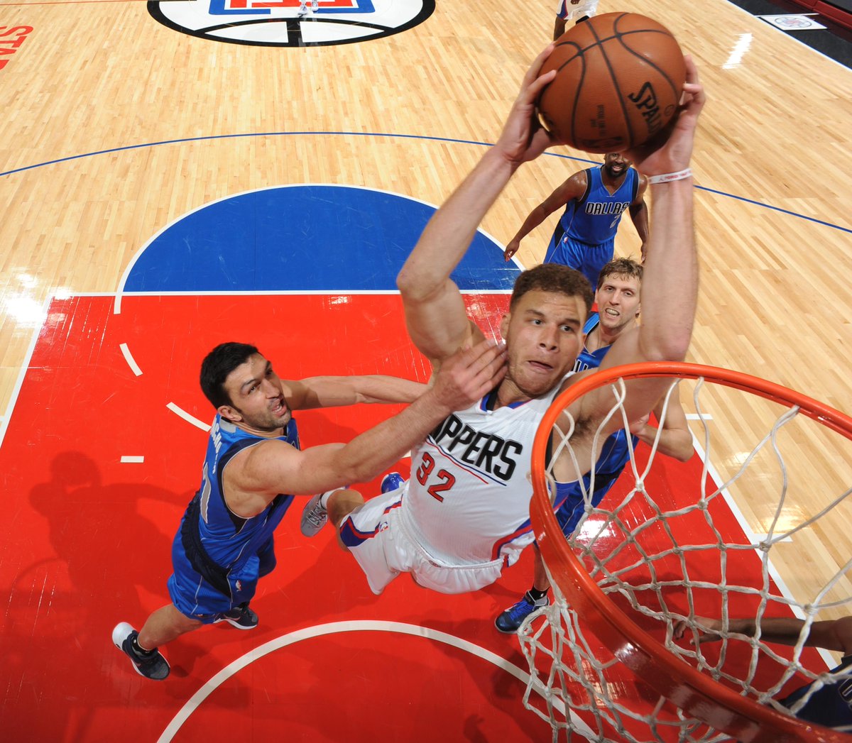NBA's tweet photo. 26p, 10r &amp; the @LAClippers win for @BlakeGriffin32, @NBAcom's #NightlyNotable: https://t.co/dHbBKHwsVu https://t.co/sCZdSG8vfM