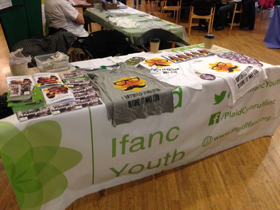 EFA_Youth's tweet photo. Take a look at #plaid15 @plaidifancyouth congress in Aberystwyth focusing in youth empowerment and participation! https://t.co/Fy9QVGjY4b