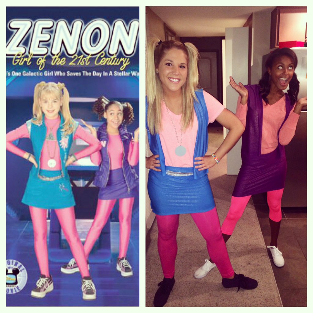 melissa_macc's tweet photo. Happy Halloween eve from yo girl zenon and her bff nebula https://t.co/QDLyeBTL7T