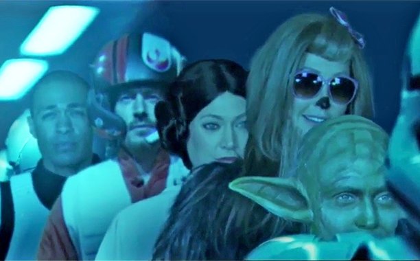 EW's tweet image. #GMA cast reveals #StarWars: 'The Lost Episode' (and their Halloween costumes): ow.ly/U2zaE