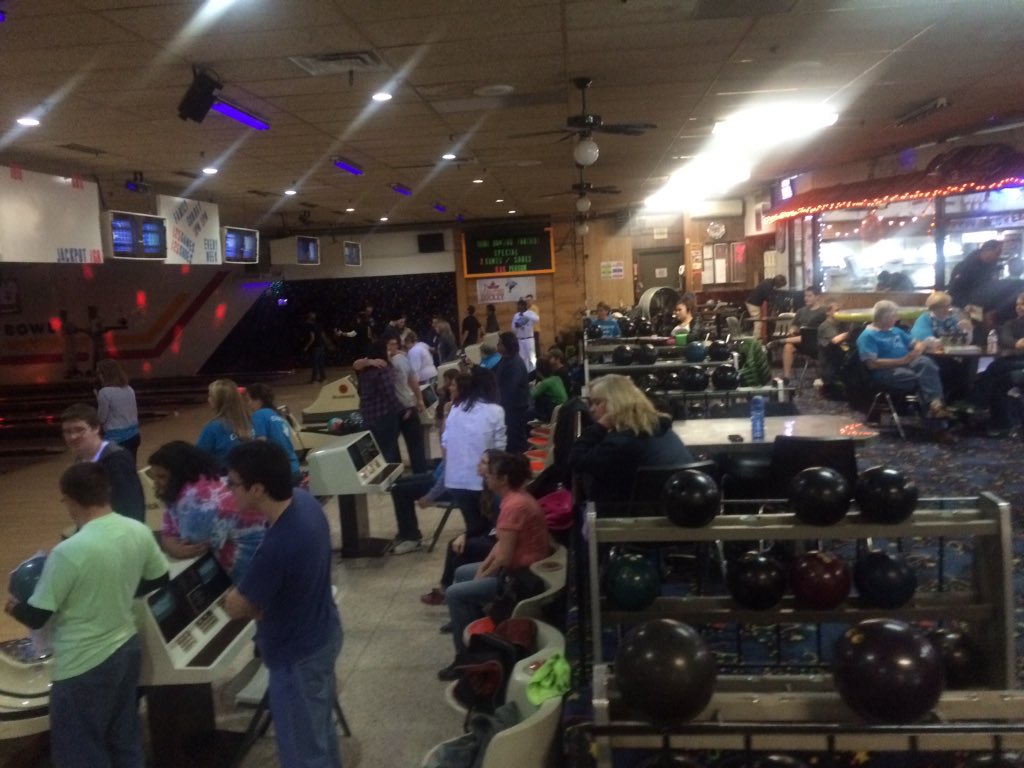 BtTechAcademy's tweet photo. Evertech Academy bowling trip. Building wide. Community building. @EvertechHS @BTCareerTechED https://t.co/T8nzAxmURP