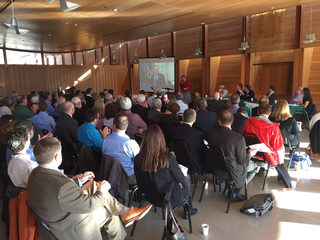 Alodyne's tweet photo. @NRCMenvironment climate business round table with @SenAngusKing. @mtabramskiarea @baxterbrewing @HorizonMaine https://t.co/y0ZE0tI2LN