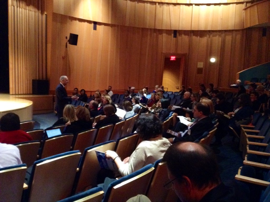Icomintercom's tweet photo. Rich Harwood: How can museums and other cultural institutions help communities to move forward? #INTERCOM2015 https://t.co/59DmuFk7cQ