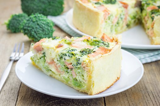 detikcom's tweet photo. Sekali-sekali Manjakan si Kecil dengan Olahan Salmon dan Brokoli Enak Ini https://t.co/S0A4qzIoeJ via @detikfood https://t.co/AMpAVSRqBk