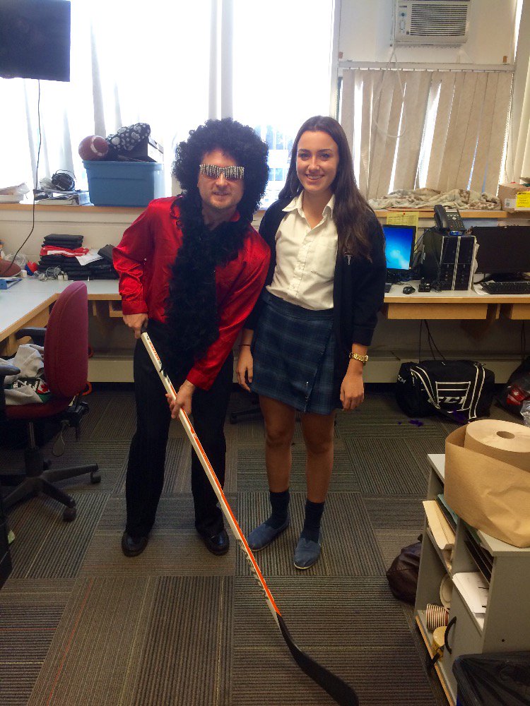 MrWolfeVMC's tweet photo. Coach &amp; #6 @Jordynstaples_ . #Snipers #CrosbyWho #ProfessionalBound https://t.co/XvEwUXybu9