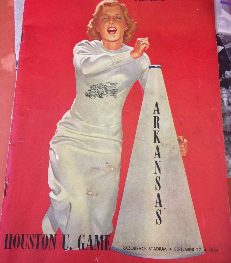RazorbackSpirit's tweet photo. Welcome back Alumni-Homecoming Weekend is here! #FlashbackFriday #RazorbackCheer on the 1952 game program #Tradition https://t.co/Hg86APoDeX