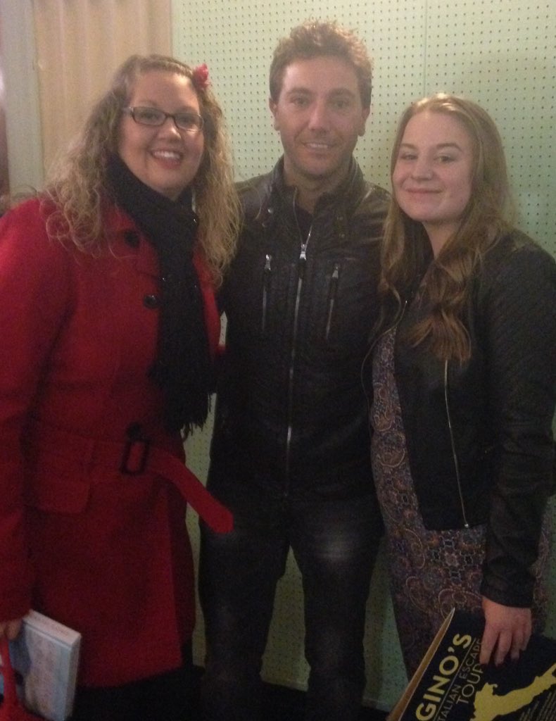 Mich1506's tweet photo. @Ginofantastico Fantastic night had in Bath. Great to be able to meet you. Good luck with the rest of your tour. X https://t.co/WrPq20P4vC