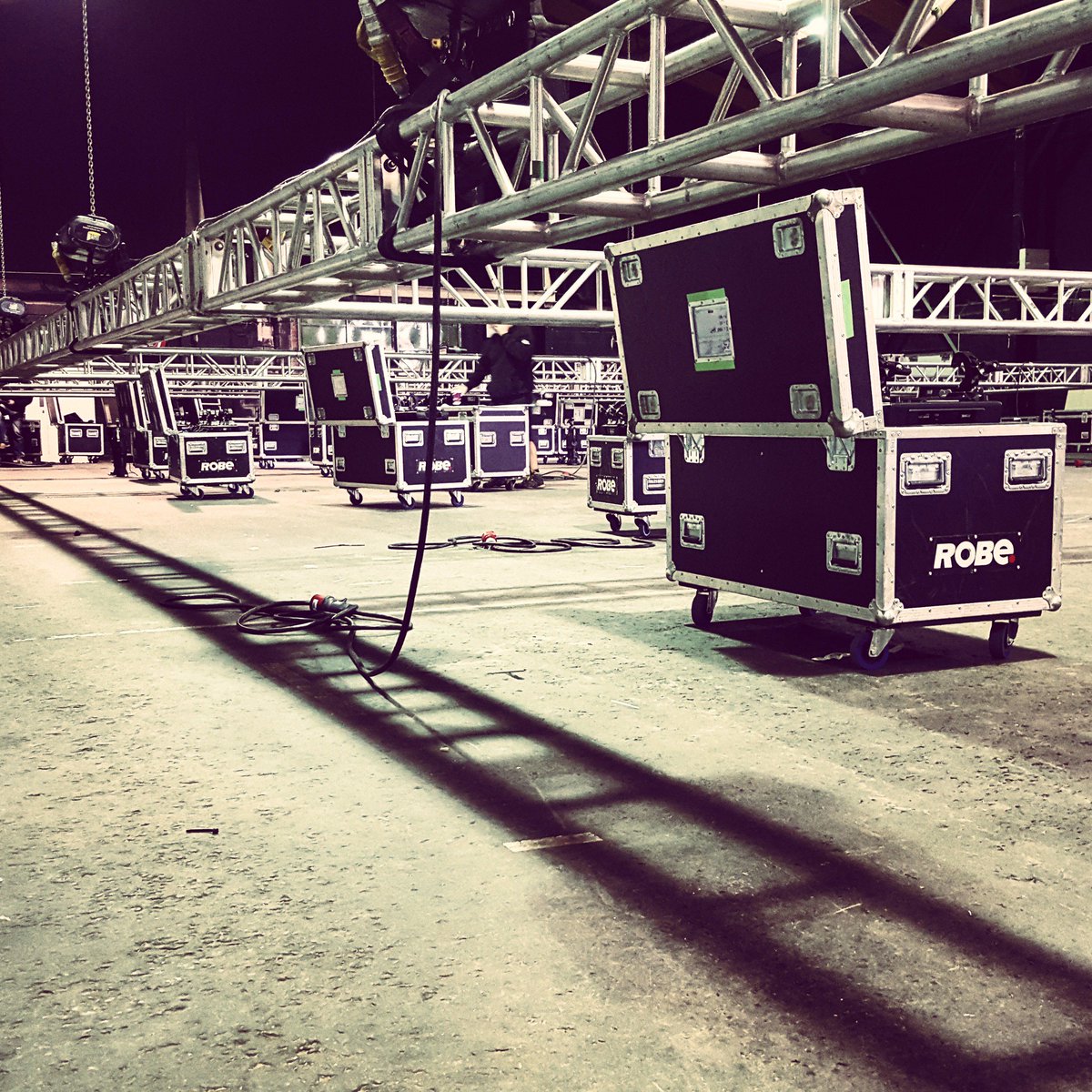 CatapultEvents's tweet photo. Web Summit Build. Day 3. Year 5. More equipment than you could shake a stick at.
#rigging #websummit #CatapultEvents https://t.co/M4pl9N2wpm