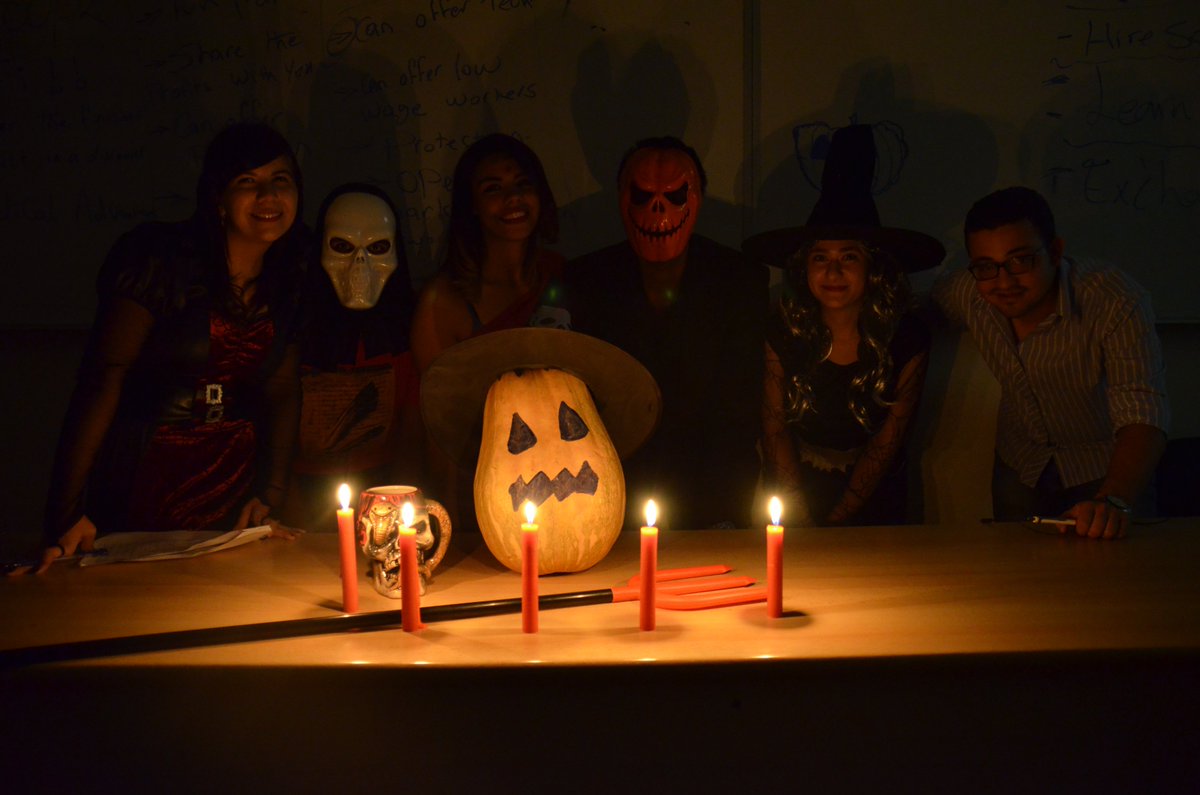 msamun's tweet photo. Trick or Treat?
@msamun wishes YOU a Happy Halloween!
#HappyHalloween
#MSAMUN15Sessions
#MSAMUN15
#MSAMUN https://t.co/pLU2Rgq6up