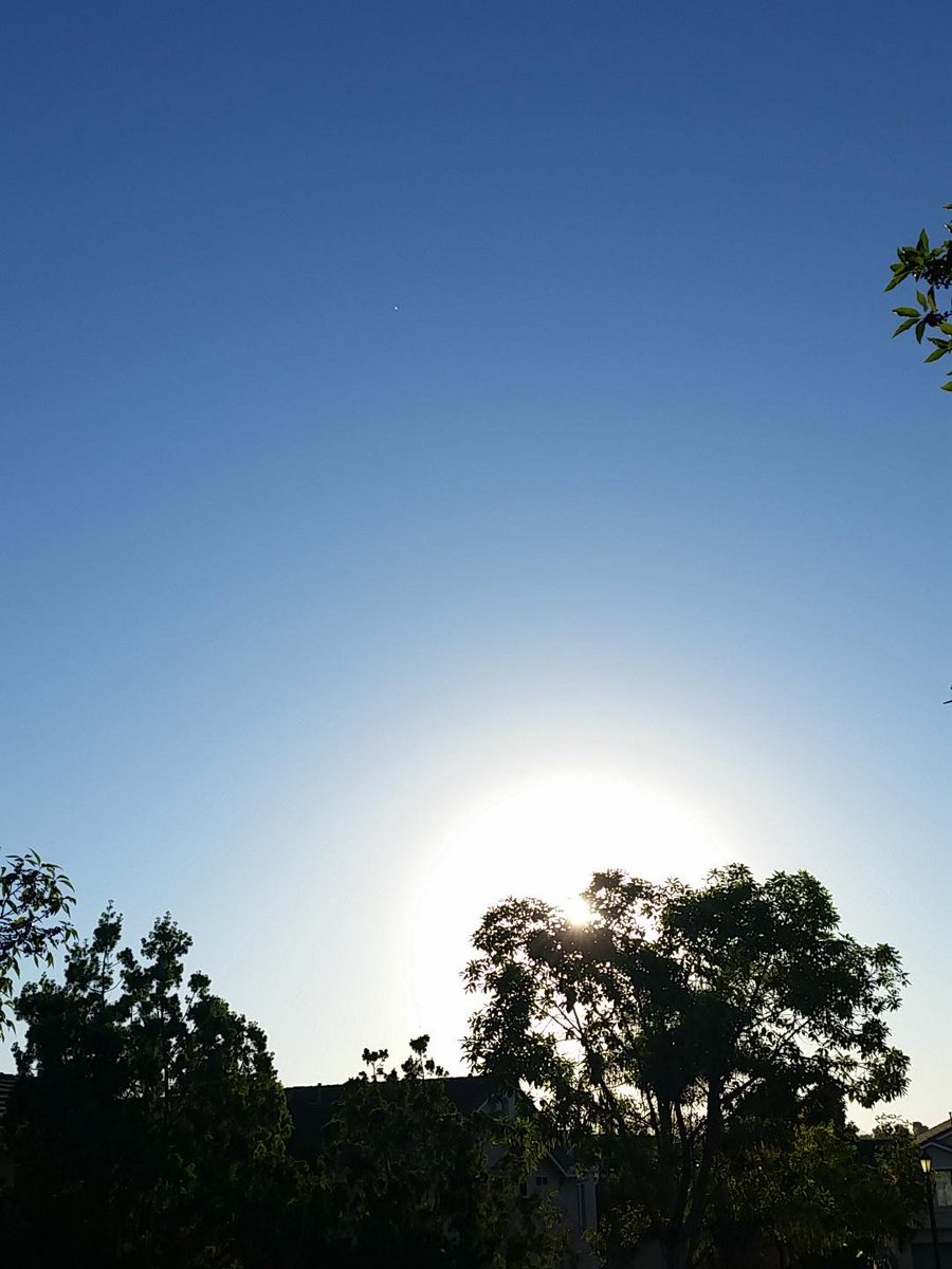 Friday is here, finally! 😬🙌