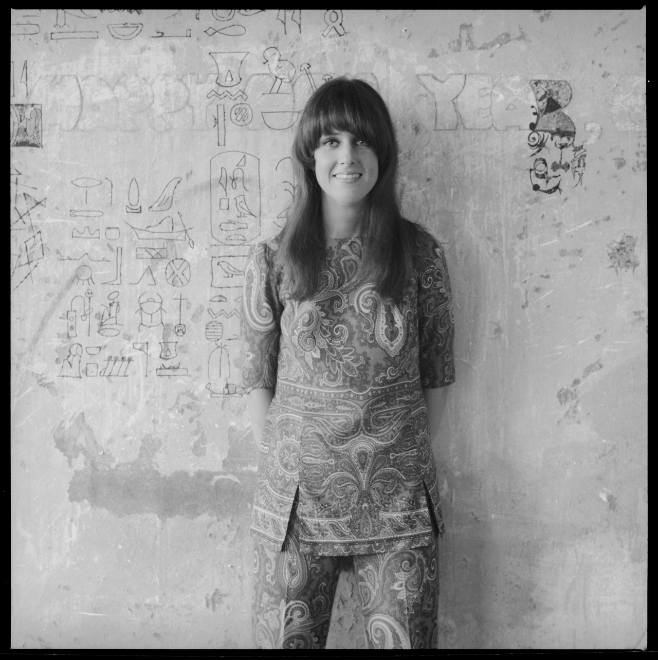 Happy birthday Grace Slick
Jefferson Airplane - Two Heads
 