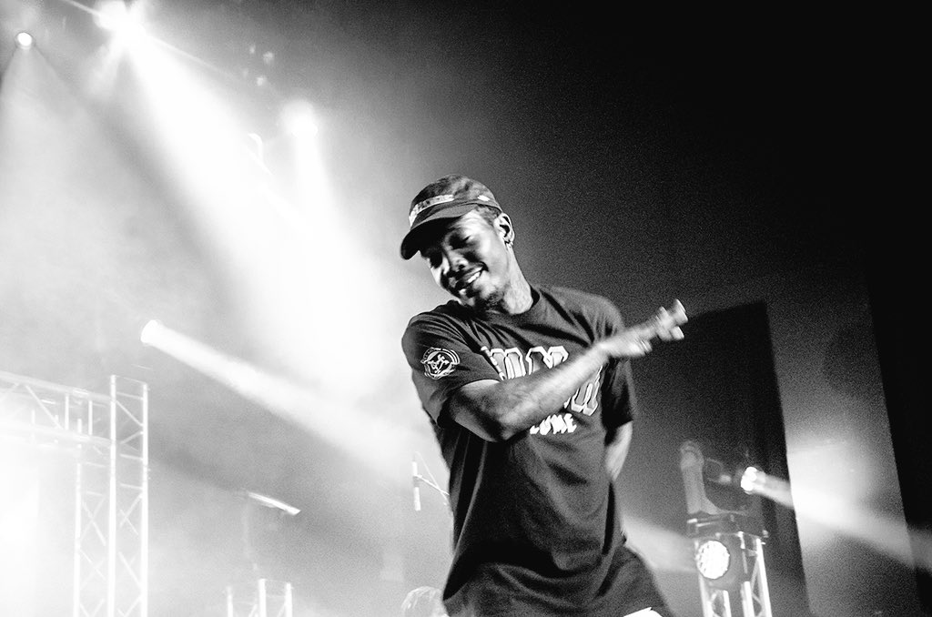 Raeeography's tweet photo. #FVTOUR2015
@DizzyWright
Shot by me
10/29 https://t.co/6f04A2Ax0g