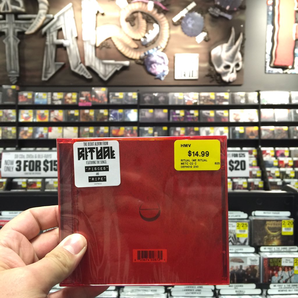 weareritualband's tweet photo. #Rx2015 https://t.co/mtYc7IpIRy