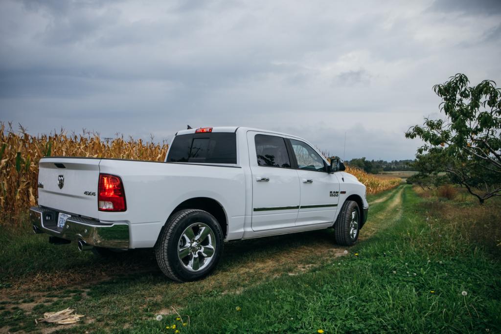 RamTrucks's tweet photo. A proven partner from sun up to sun down. #RamLife #Farming https://t.co/ctRZDEcPCE