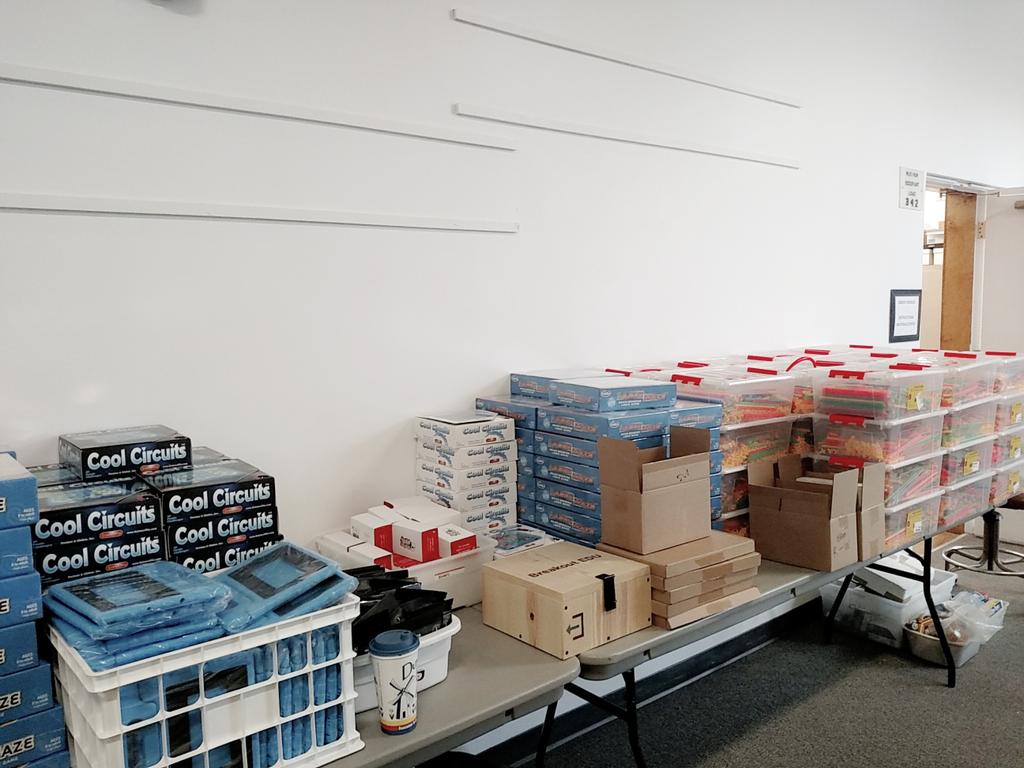 ehdowney's tweet photo. Getting ready to create makerspaces in 44 school libraries next week! #lilead #edtechboise #bsdpride https://t.co/BeNIKjL5dZ