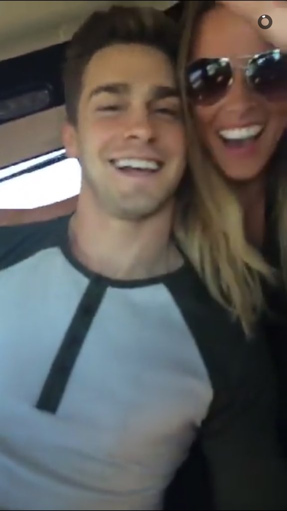krys_robert's tweet photo. My two favorites are finally back together. It makes my heart a little bit happy! #ClelliReunion #BBVegasReunion https://t.co/fWeTrt89Mo