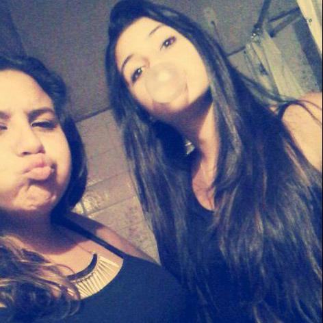 JazMeendez's tweet photo. Te amo con la vida histerica de mierda. Sos una de las mejores cosas que me paso en la vida.❤ #Jacquii https://t.co/TfOIlnm9xV