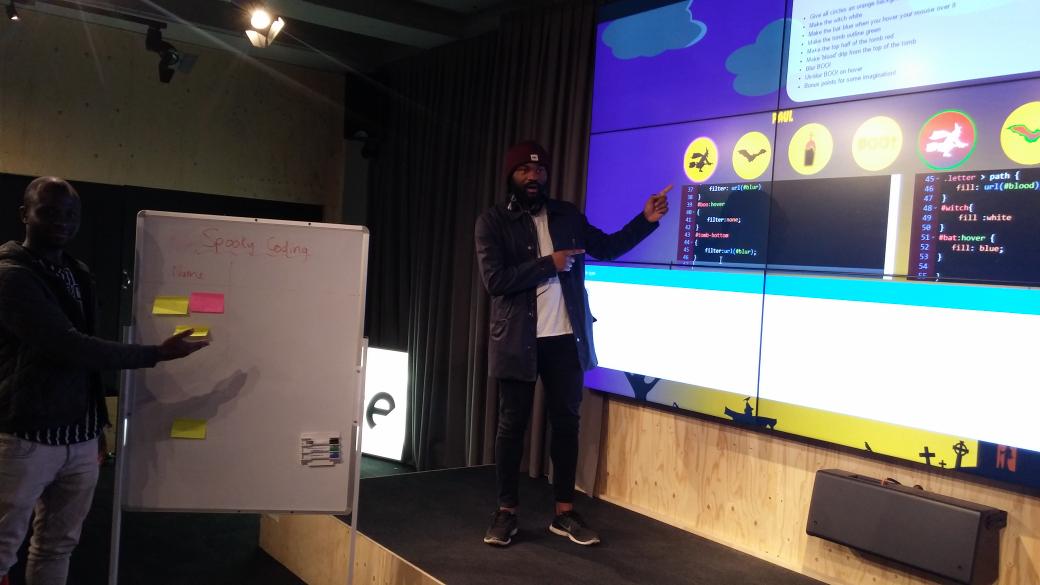 theSchoolOfCode's tweet image. @Dolaniyi01 and Paul bossed it! #TeamCoding pays off!