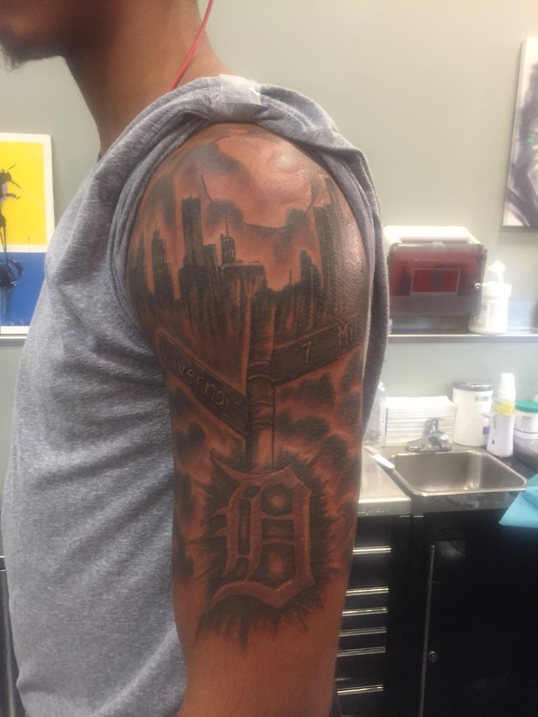 mylesd12_'s tweet photo. Rep my city wherever I go #313toDMV ๐ฏ https://t.co/mjqKwlWjCT