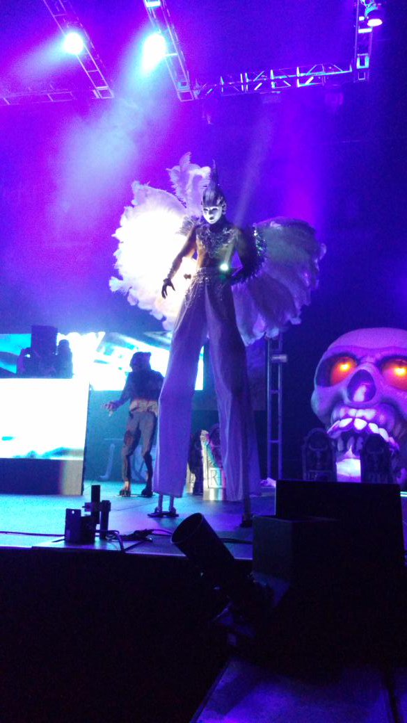 DBStar13's tweet photo. Wicked 🎃Halloween 2015 https://t.co/C7incoNTDT