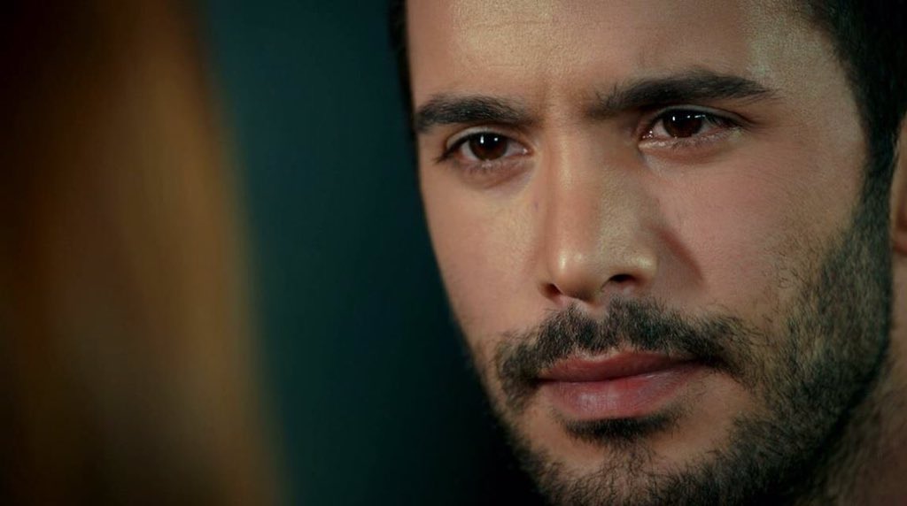 kiralikaskdizi's tweet photo. #KiralıkAşk'ın 20. Bölüm 1. Fragmanını izlemek için tıklayın: https://t.co/FNxGhlfeOO https://t.co/GgwD4kQ47e