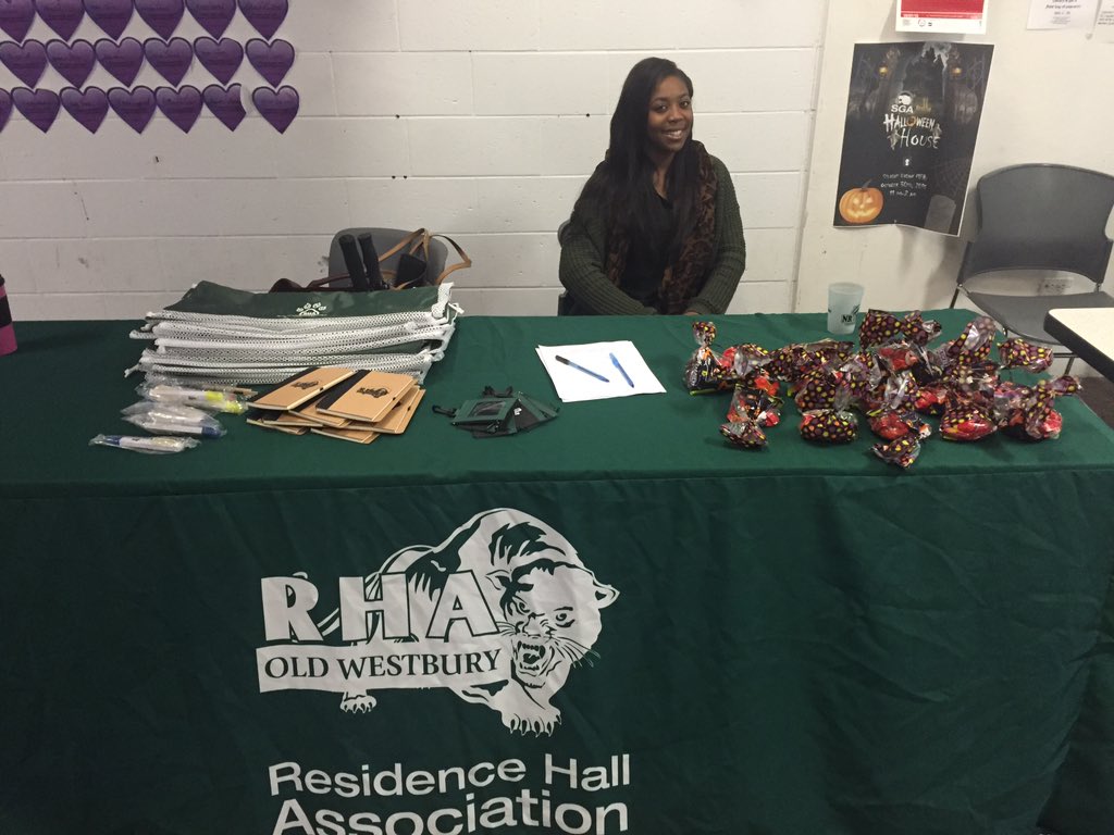 OWRHA's tweet photo. NCC Harriana selling candy grams for American Cancer Society Philanthropy https://t.co/J5HtytHNOm