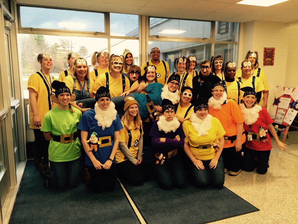 mootzclass's tweet photo. KLR❤️ Happy Halloween!! https://t.co/chjQRlJ0pY
