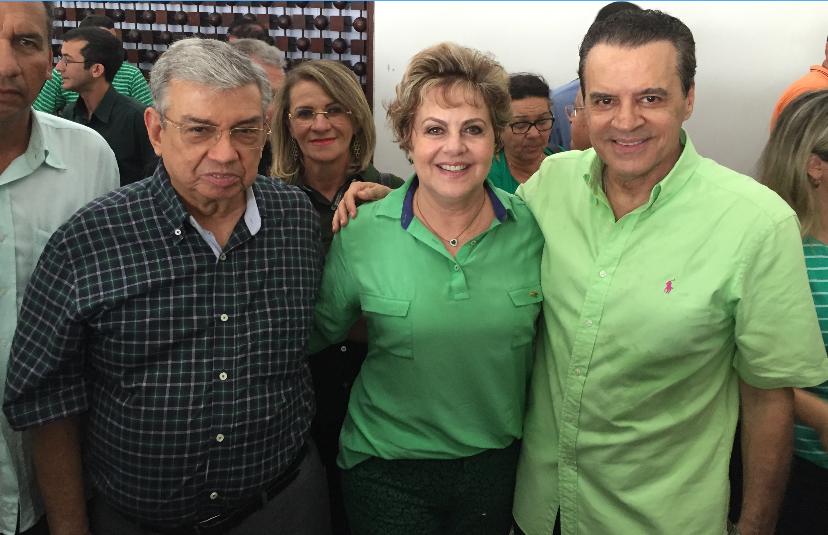 SandraRaissa's tweet photo. Parabéns, @FafaRosado, novo membro da executiva estadual do @pmdbrn!! https://t.co/pP6HrWkGT7