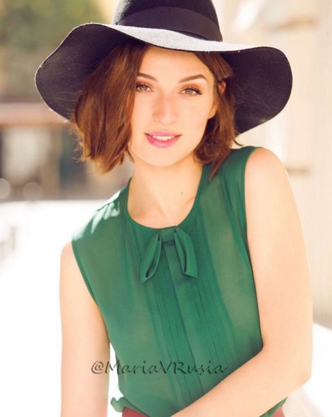 MariaVRusia's tweet photo. #NEW! Divina @mariavalverde en la sesión de fotos para #RevistaDivinity ;) https://t.co/eDnoHhTW1C