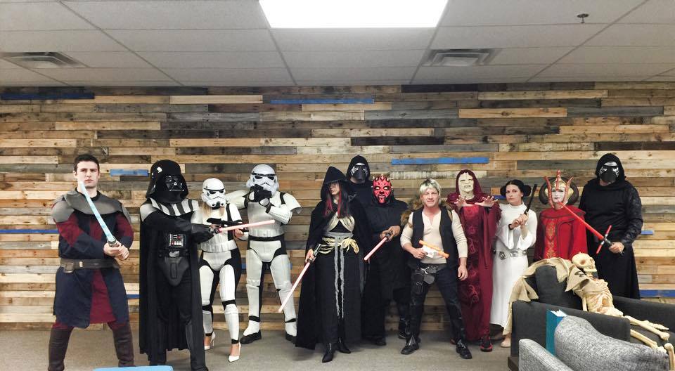 MyBlueGrace's tweet photo. Having more Halloween fun at @MyBlueGrace then should be allowed! #BOOGRACE15 #TBBJboo @AlexisTBBJ #BGExperience https://t.co/ERXUR8TSXC