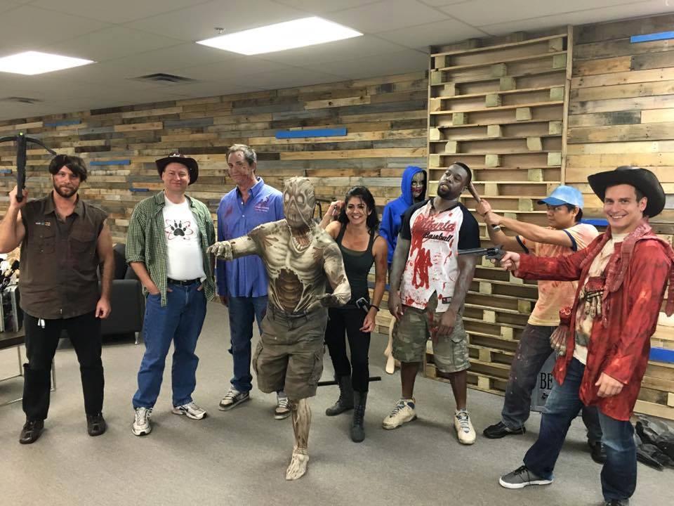 MyBlueGrace's tweet photo. Having more Halloween fun at @MyBlueGrace then should be allowed! #BOOGRACE15 #TBBJboo @AlexisTBBJ #BGExperience https://t.co/ERXUR8TSXC