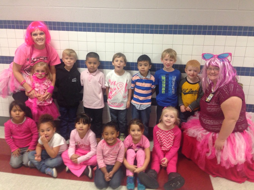 Preklmcfarland's tweet photo. PINK OUT!! @GodleyISD @GodleyElem https://t.co/R8JalOoK2o