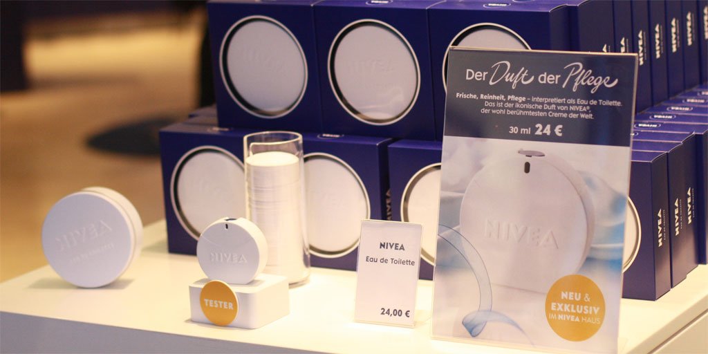 nivea_germany's tweet photo. Seit heute in den NIVEA Häusern und ganz bald auch auf NIVEA.de: Das neue #NIVEA Eau de Toilette! #smellslikenivea https://t.co/8DJ9XZjE8y