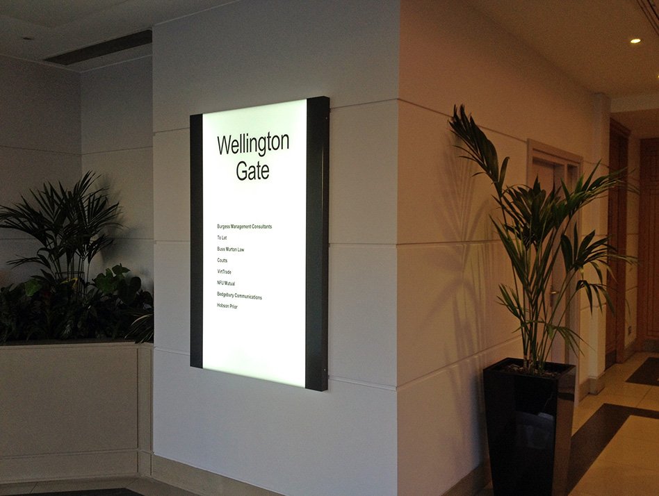 OlympicSignsUK's tweet photo. New #signage for Wellington Gate #TunbridgeWells #Kent where @coutts @BussMurtonLaw @nfum @HobsonPrior have offices. https://t.co/pD5AkGlyOt