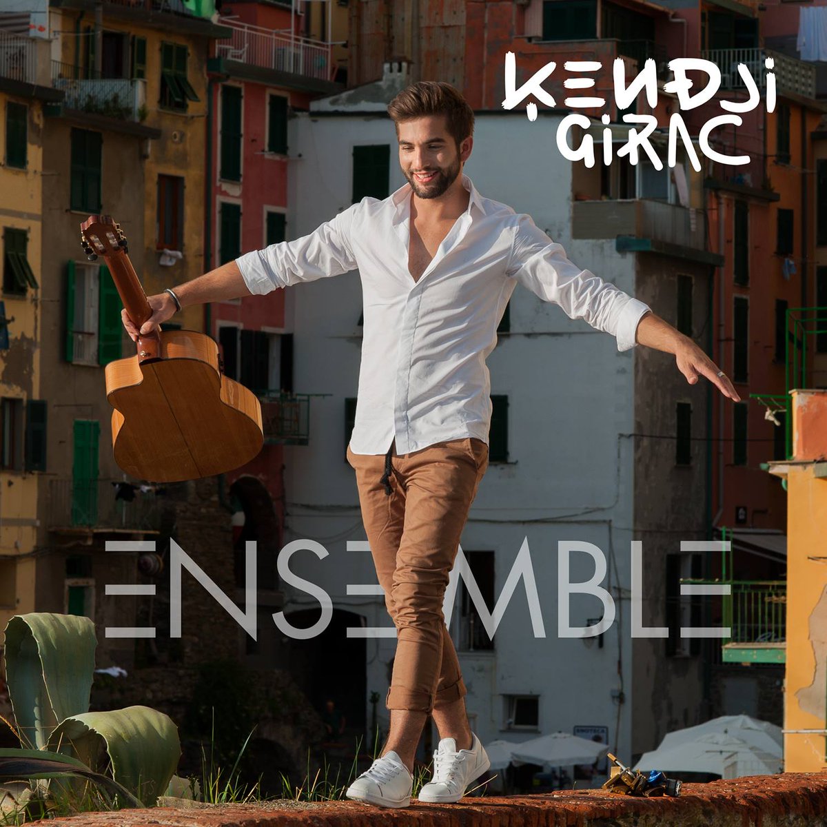 teamkendjisite's tweet photo. Est-ce qu'on est #EnsembleLe30octobre pour lui faire gagner un #NMA ? Oui ? Alors votez : >> https://t.co/g3Vf13X8ZR https://t.co/M6PexPlEkb