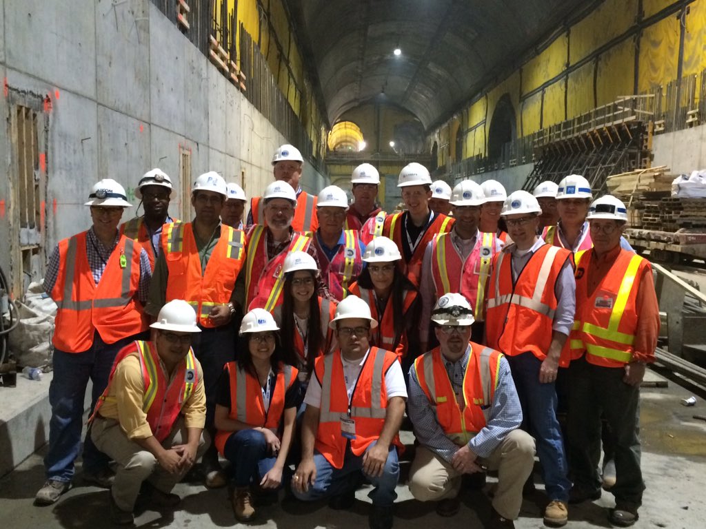 ErnestoGuevaraO's tweet photo. #CivilEngineers at #EastSideAccess #TechnicalTour #NYC #ASCE2015 @ASCETweets @nycASCEymf #Engineering #Tunneling https://t.co/PQpZzSkuhI