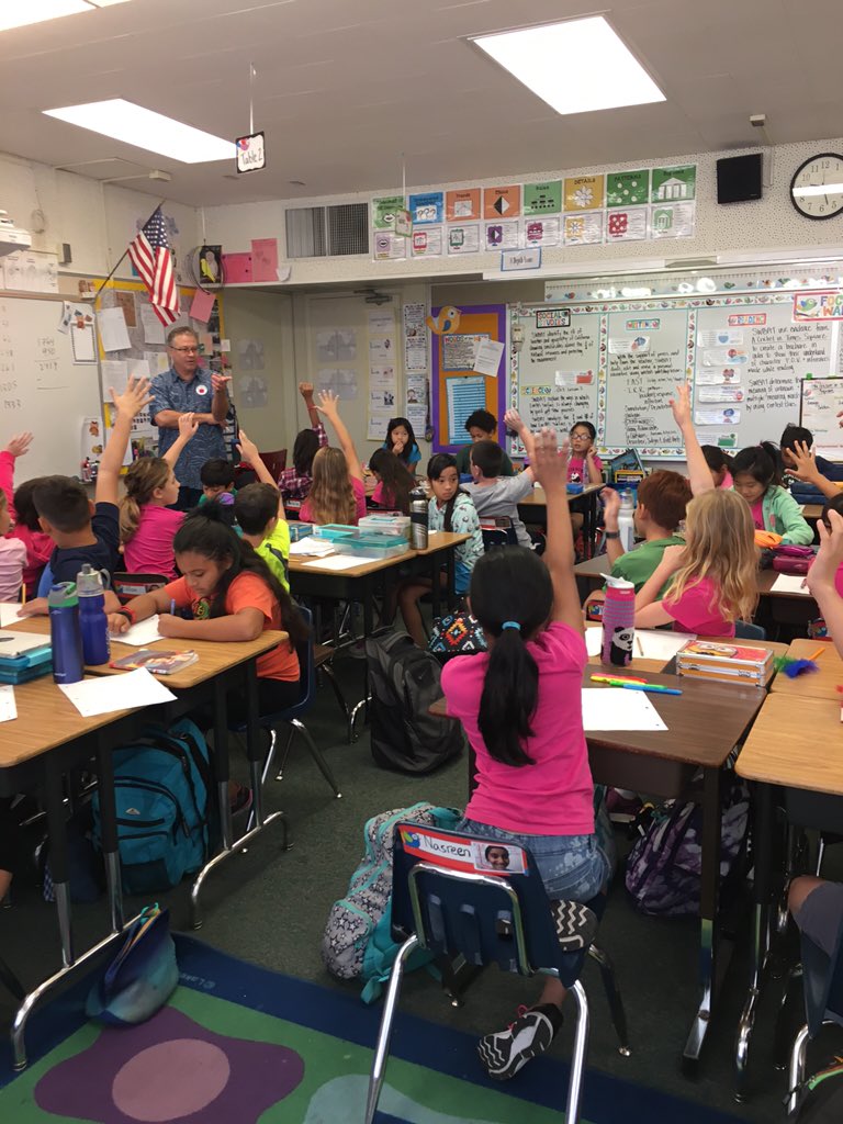 AcaciaCockerill's tweet image. Math Mysteries with Mr. E! Pemdas, birthday math magic, awesome!!!#fsdmath