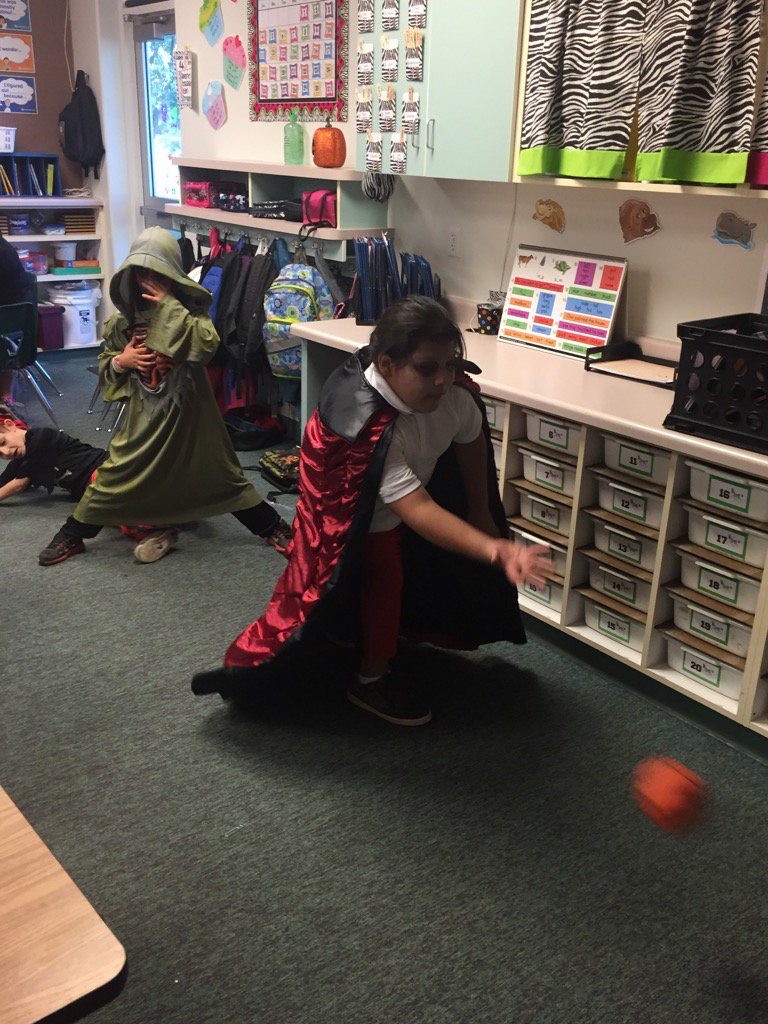 staceyjocox's tweet photo. Halloween Bowling!@Redmtelementary https://t.co/F0gF8nwS5D