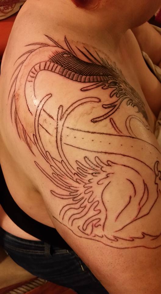 suzaku7's tweet photo. getting new ink..first sesson https://t.co/RgQJV1kMLH