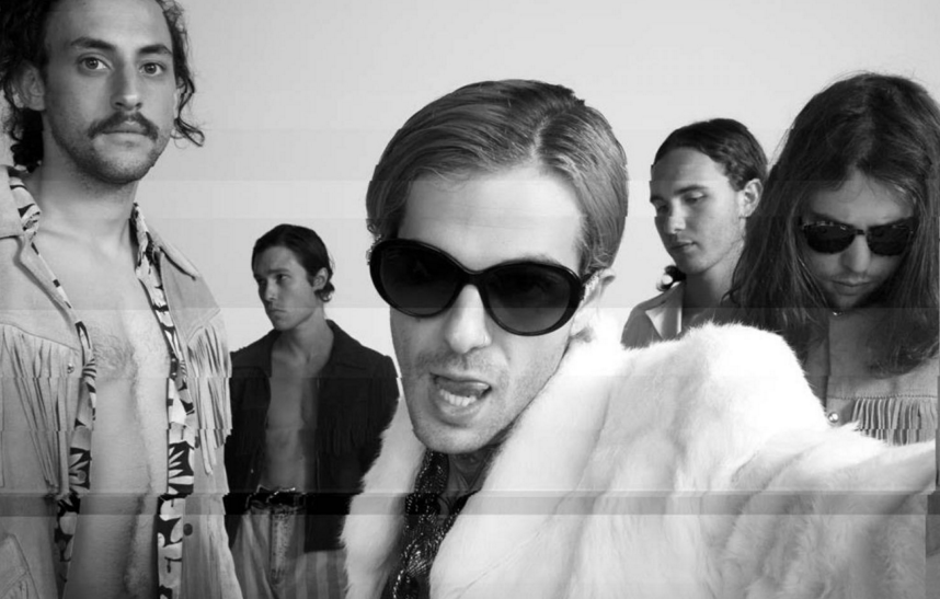 diymagazine's tweet photo. “Every song has a reason to be on there" - @thenbhd talk new album 'Wiped Out!'. https://t.co/SQyqHKMhR5 https://t.co/zANFbTWx0c