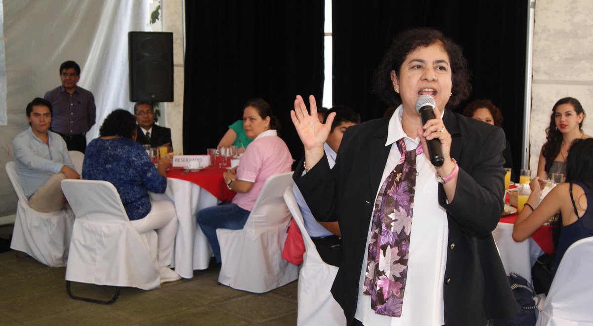panmorelos_'s tweet photo. @CeciliaRomeroc nos comparte los "Retos de la LXIII Legislatura a 62 años del Sufragio Femenino". https://t.co/eAp1hhJ7Mg