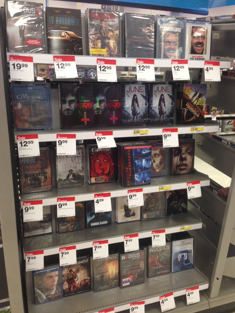 T-1826 has the scary movies you want to watch!#closestrong #R400 <a href="/85hokies/">David Bowser</a>
