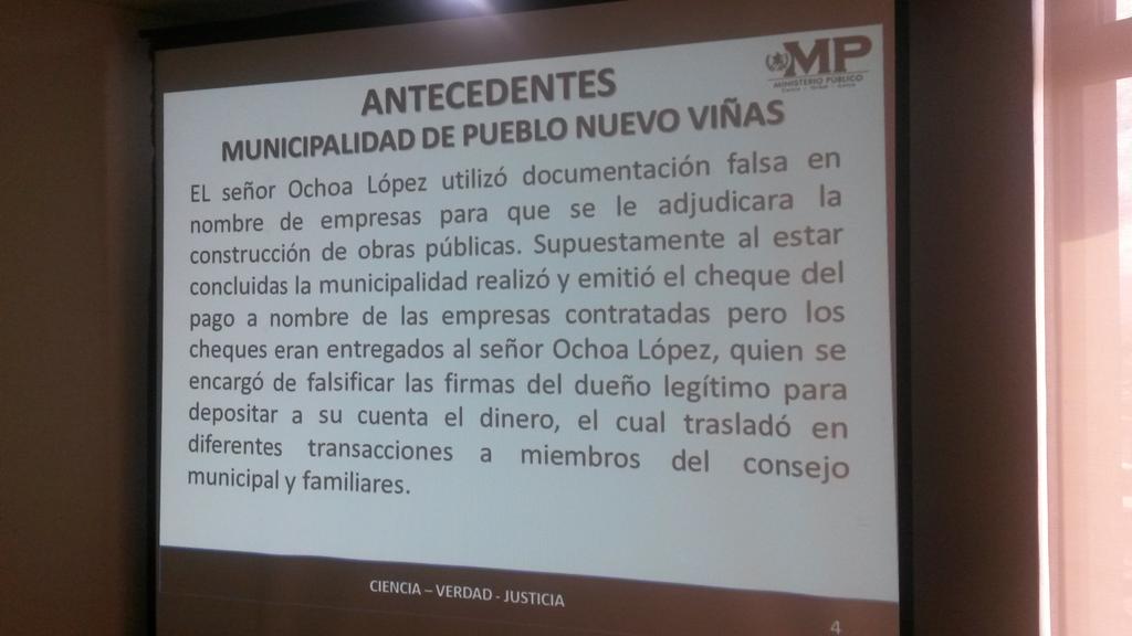 MrodriguezDCA's tweet photo. @DiariodeCA Comienza conferencia de prensa en el @MPguatemala por capturas en caso de corrupción en comunas de 1/2 https://t.co/KQHjbU0NO3