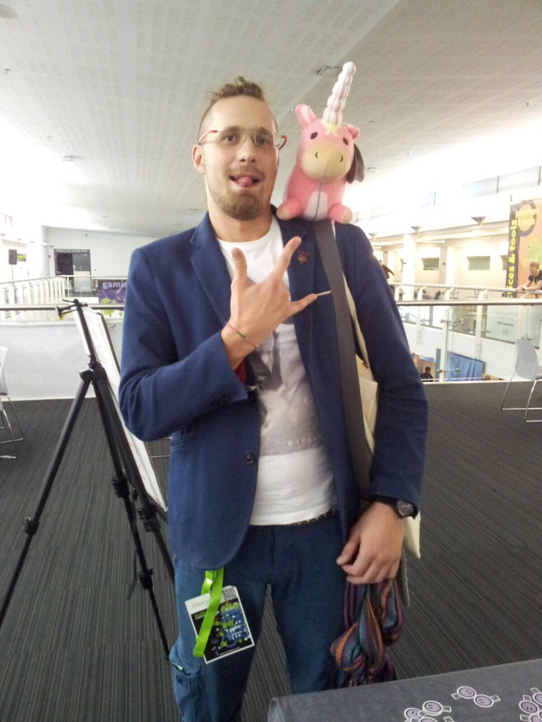 blocksei's tweet image. The contest is closed. @AmletMozgov wins with 157 points. Congrats! #indiedev #android #DroidconUK15