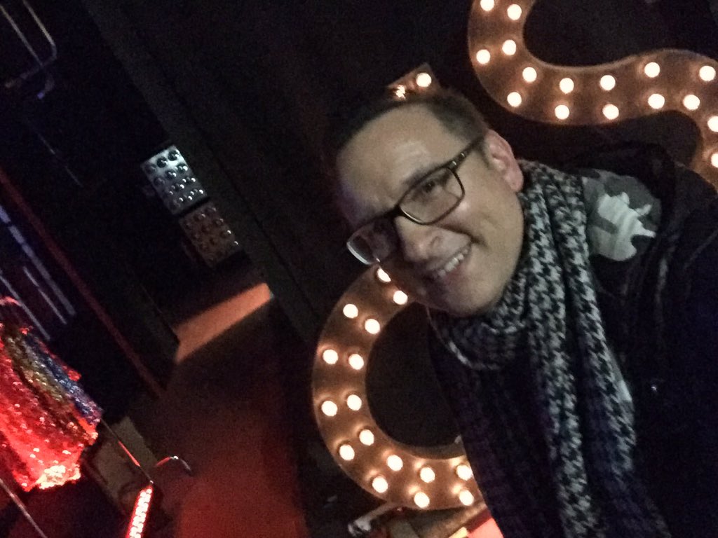 Yes !!! C' l'backstage de OUF!!! #al'américaine J'ADORE... Et #JACHETEGRAVE @FredericPedraza