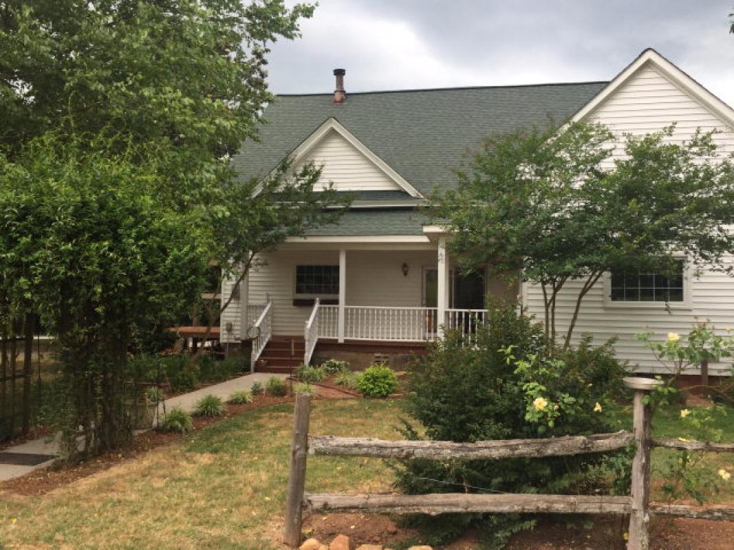 ur4LifeRealtor's tweet photo. Check out my #listing in #Chappells #SC https://t.co/kX0XSVbDJ4 #realestate #realtor https://t.co/jkz1zzSAmn