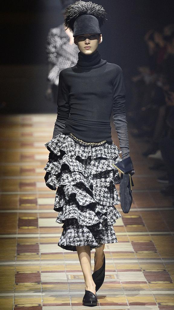 MBFWinternships's tweet photo. 14 years of Alber Elbaz for #Lanvin. 

#Legacy 
#CreativeDirector 
#AlberElbaz 
#FashionInterns https://t.co/aNPil2Ukf2
