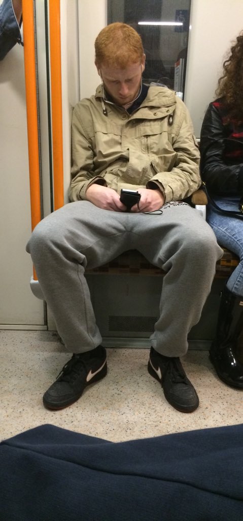 boyafraid1986's tweet photo. Cute redhead boy sitting across from me on the overground #traintrade https://t.co/D6YRhtFV18