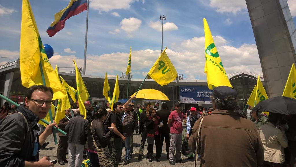 UP_Colombia's tweet photo. Exigimos recuento de votos! Con la fuerza de la esperanza recuperáremos la curul! #DefiendoMiVotoUP @AidaAvellaE https://t.co/Q079rH45kN