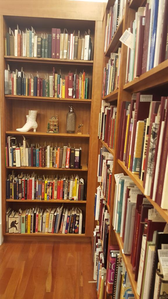 SherlockTour's tweet photo. Dig in! 
#SherlockTO @torontolibrary https://t.co/0749XHqpi9